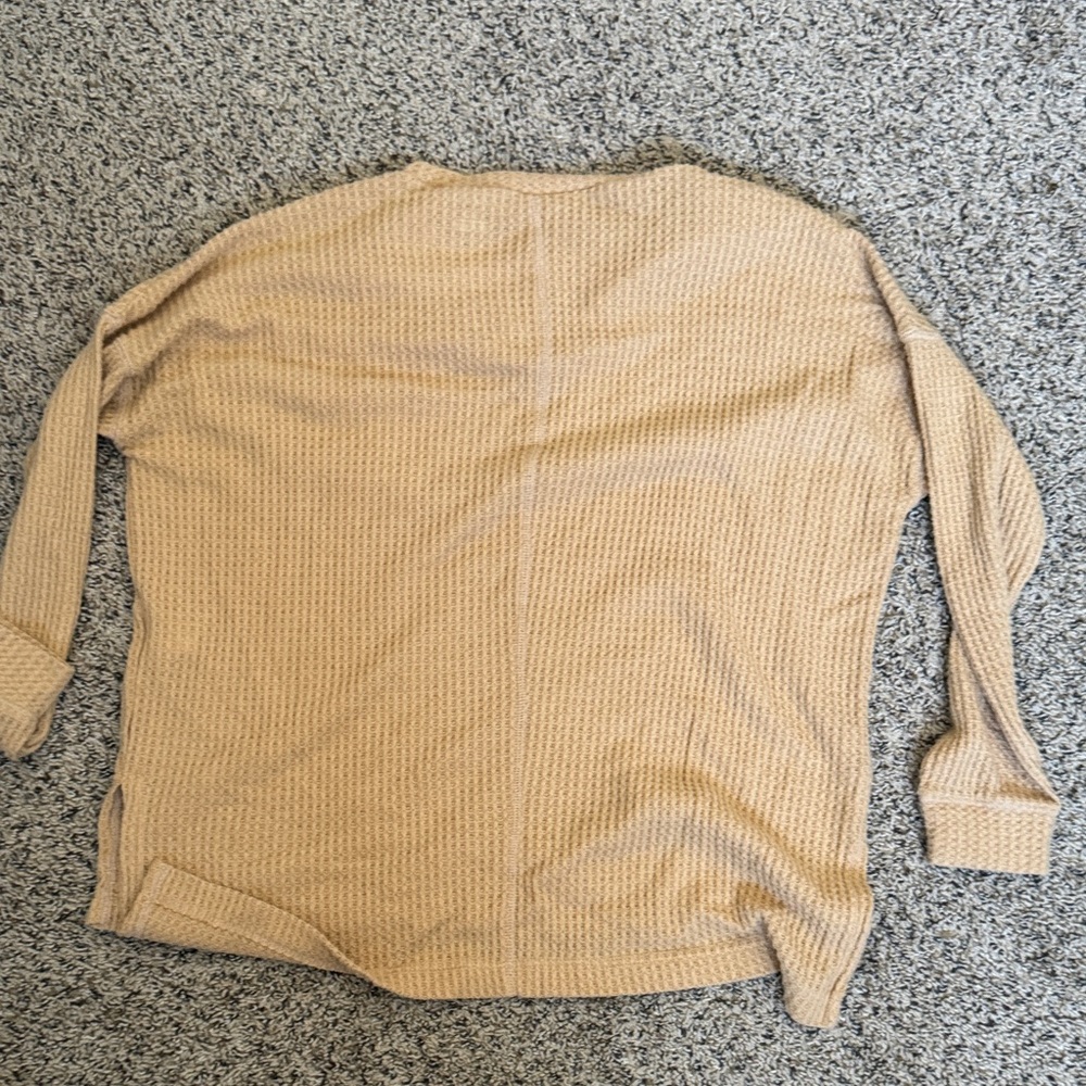 American Eagle Outfitters Women's Beige Sweater - Picture 4 of 4